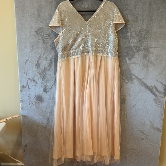 Evening Gown Prom Special Occasion Event Peach Sequined Cap Sleeve Dress Sz 4XL - Picture 4 of 6